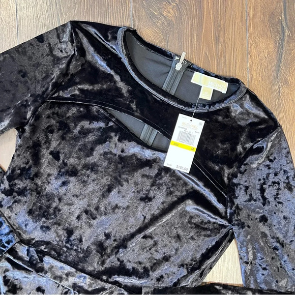 🆕 Michael Kors Velvet Jumpsuit SZ MED - Picture 3 of 8